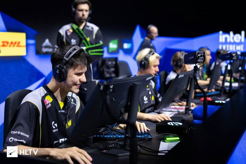 Новини спорту - Вигравши у чвертьфіналі, NaVi поборються за фінал IEM Cologne 2025