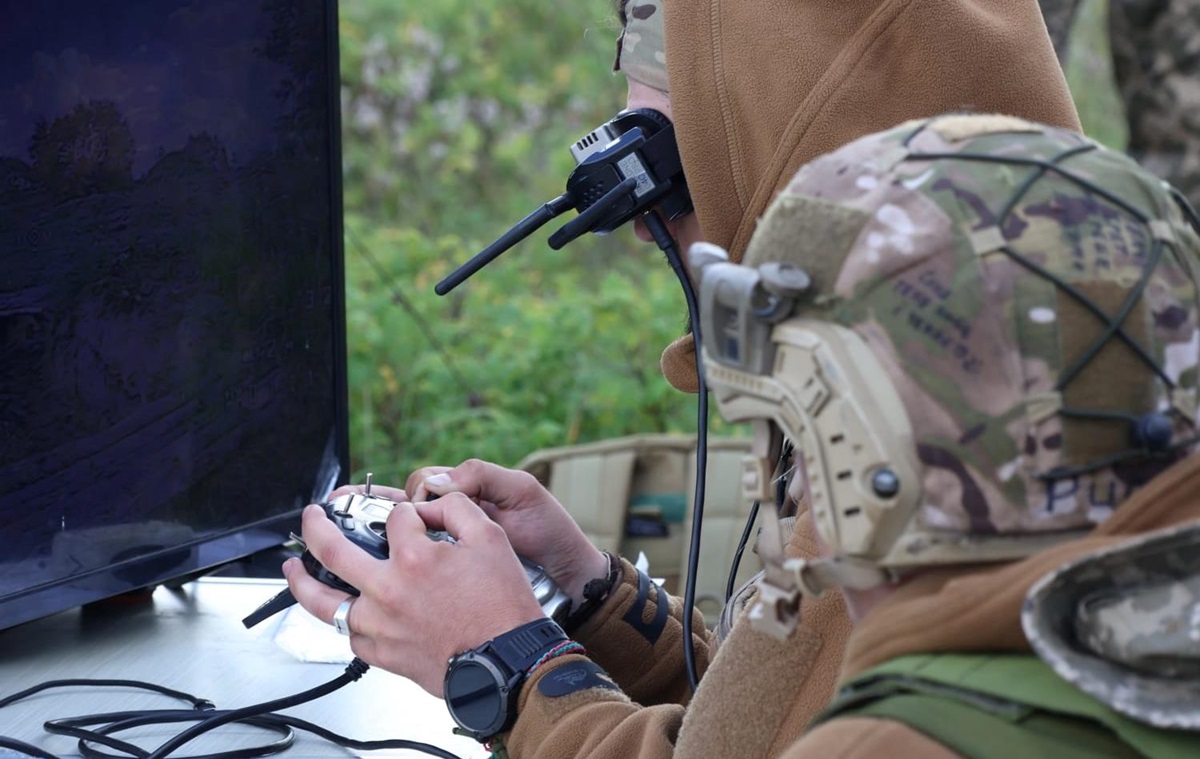 Новини світу - Дрони СБУ атакували нафтові об'єкти в Росії - ЗМІ