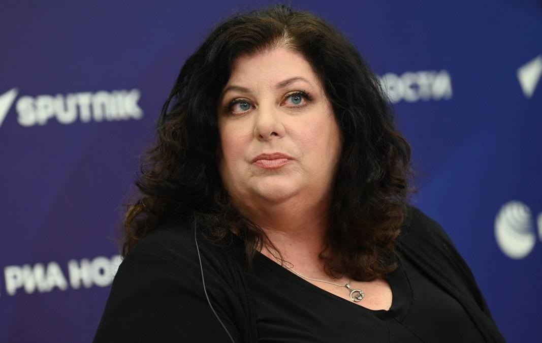 Новини світу - Експомічниці Байдена надали російське громадянство