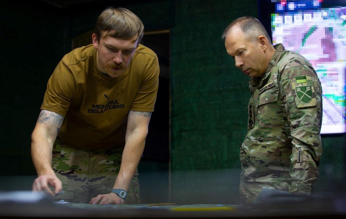 Новини України - Росіяни в оточенні під Добропіллям - Сирський