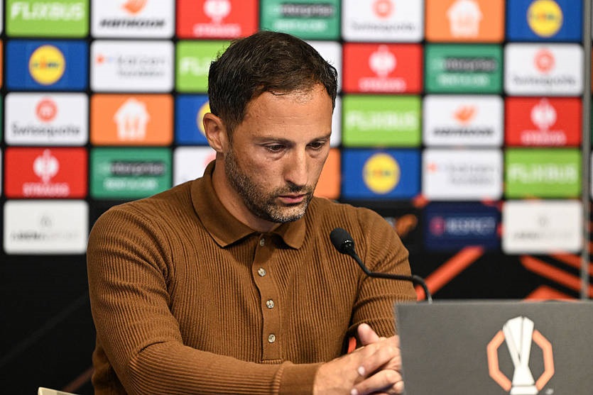 Новини спорту - У Фенербахче можуть знову змінити головного тренера