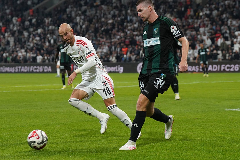 Новини спорту - Українець став автором прикрого автоголу в Туреччині