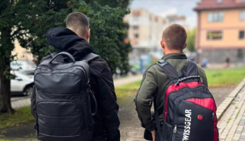 Новини України - З окупації повернули двох юнаків, яким загрожувала мобілізація
