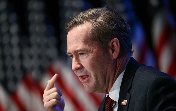 Новини світу - Звільненому після скандалу з Signal Волцу знайшли нову посаду