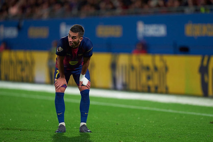 Новини спорту - Барселона не дозволить вийти на поле нападнику, який натрудив м’язи коліна