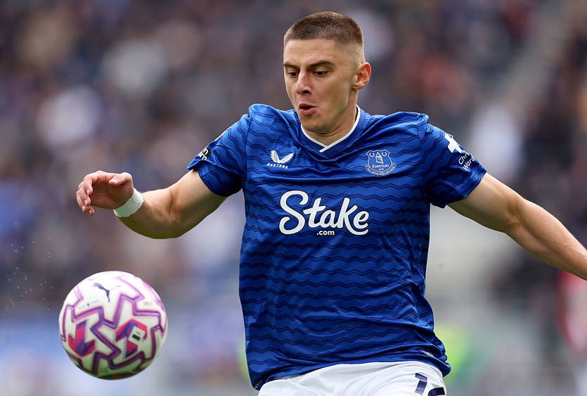 Новини спорту - Евертон продовжить контракт з Миколенком