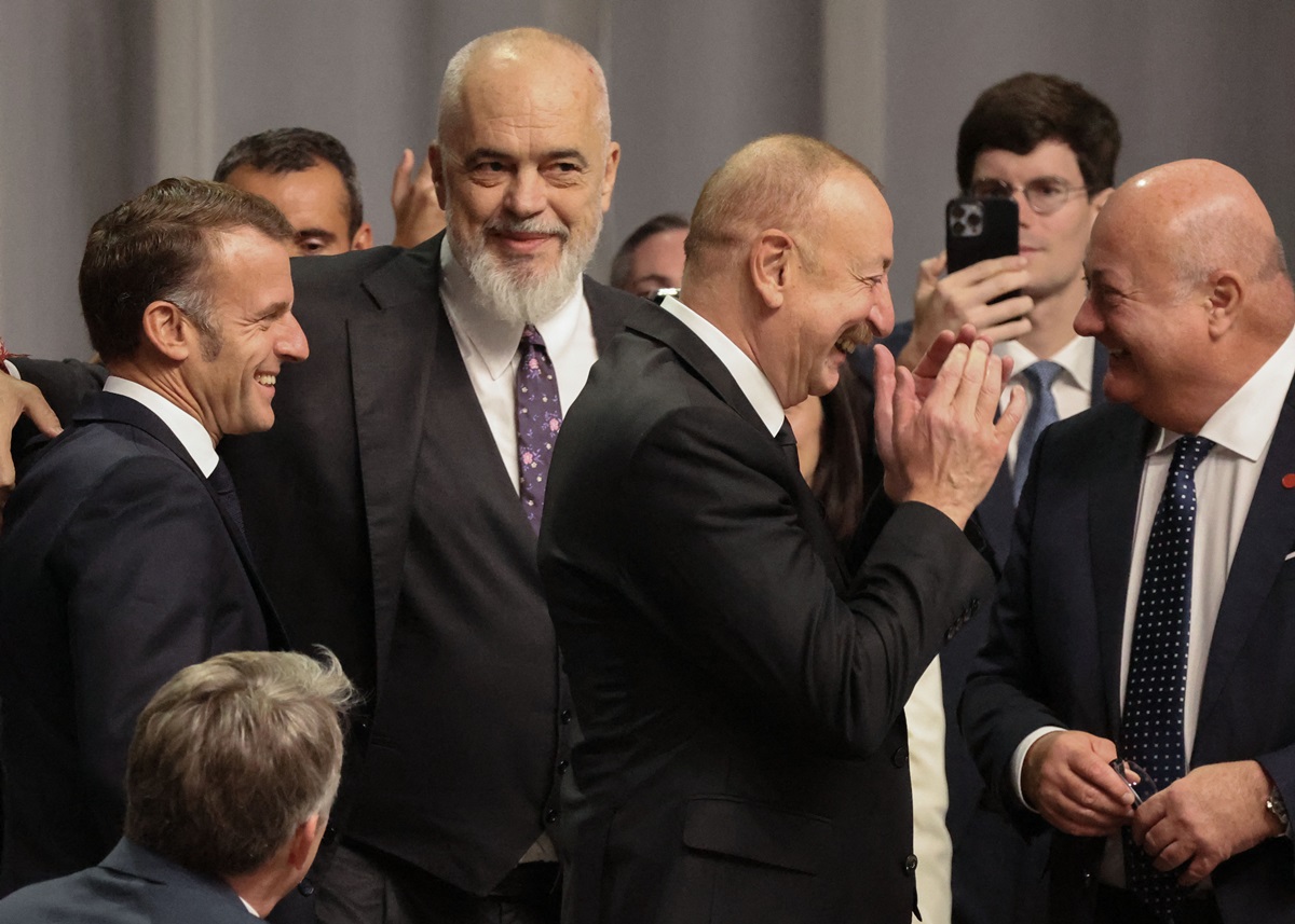 Новини світу - Прем’єр Албанії пожартував з Макроном та Алієвим над Трампом