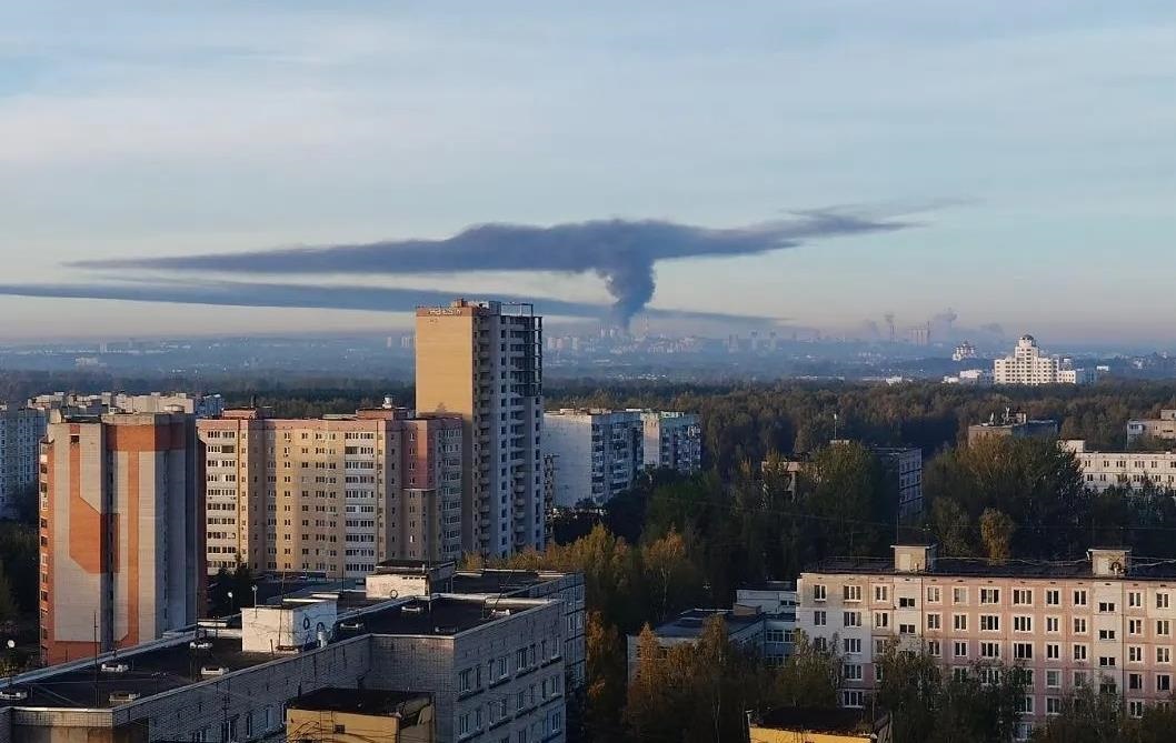 Новини світу - У російському Ярославлі спалахнула пожежа на НПЗ