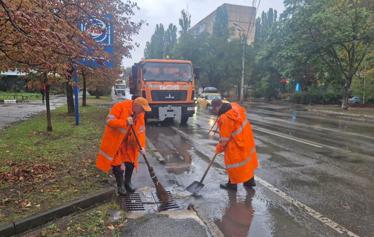 Новини України - В Одесі знову зростає рівень води через зливу