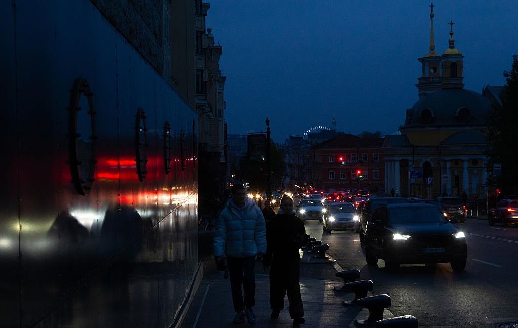 Новини України - Стали відомі графіки відключень світла 4 листопада