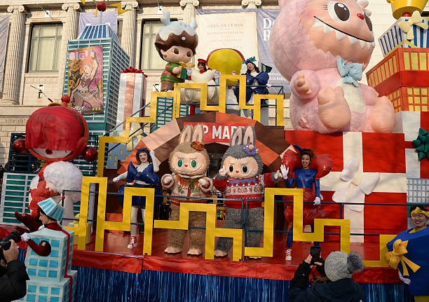 Новини світу - У США пройшов традиційний парад до Дня подяки