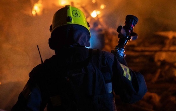 Новини України - Вибухи і пожежа: Миколаїв атакують ворожі "шахеди"