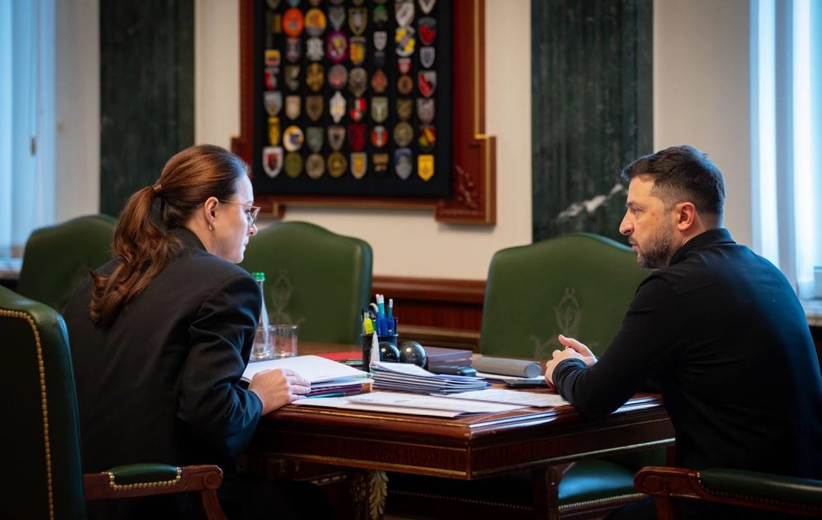 Новини України - Зеленський провів важливу нараду із Свириденко