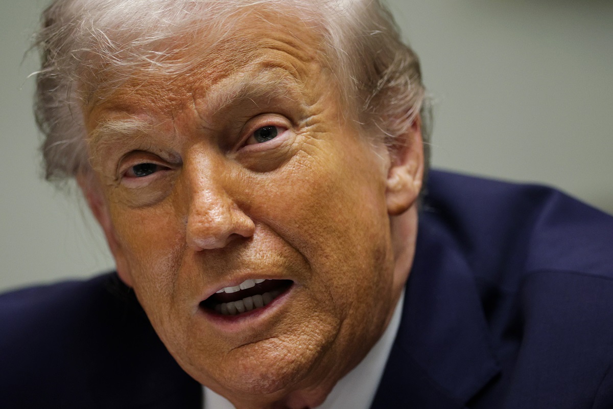 Новини України - Трамп: Лише Зеленський проти мирної угоди