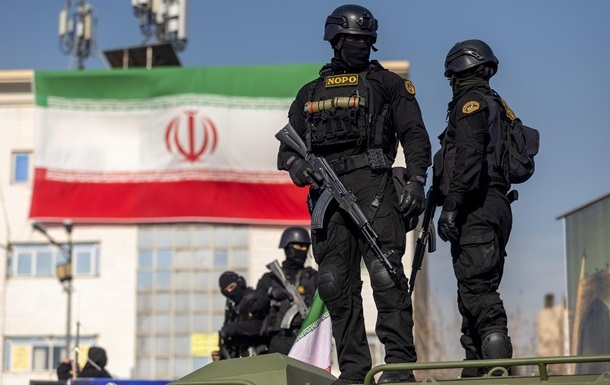 Новини світу - Крик про допомогу: чи бомбитимуть США режим аятол в Ірані