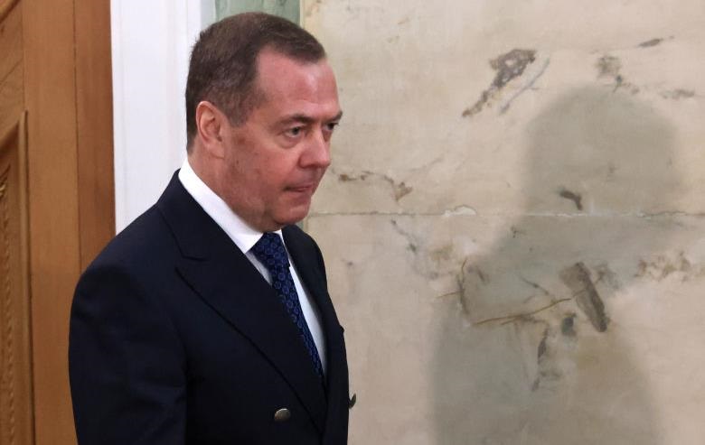 Новини світу - Медведєв пригрозив Європі відео з Орєшніком