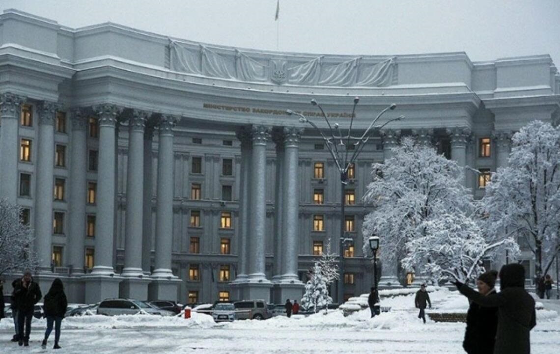 Новини світу - МЗС радить українцям виїжджати з Ірану